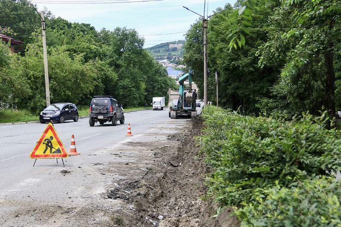 На ул. Пирогова и Арсеньева ремонтируют дороги