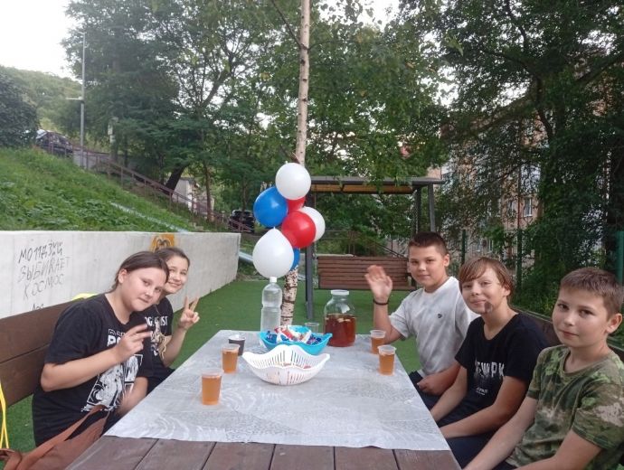 Активисты ТОС «Девятый дом» в Находке устроили праздник для детей